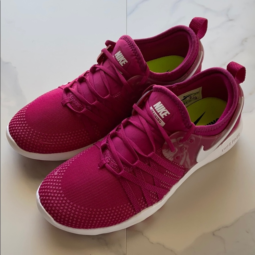 NWT Nike Free TR 7 fuchsia running shoes - Picture 5 of 8